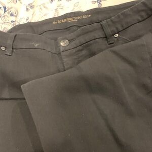 Chico's Black Slim Leg Pants